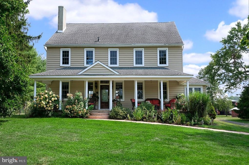 Farm Estate in Pemberton, 218 Arneys Mount Road