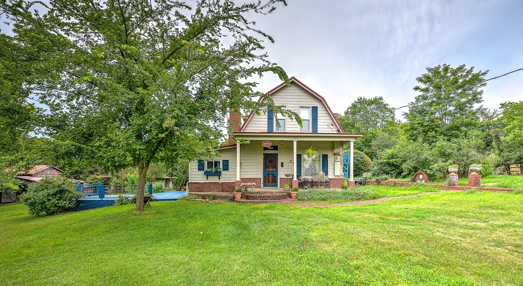 Heavenly Hobby Farm, 1870s Homestead near Eureka Springs, Berryville, AR